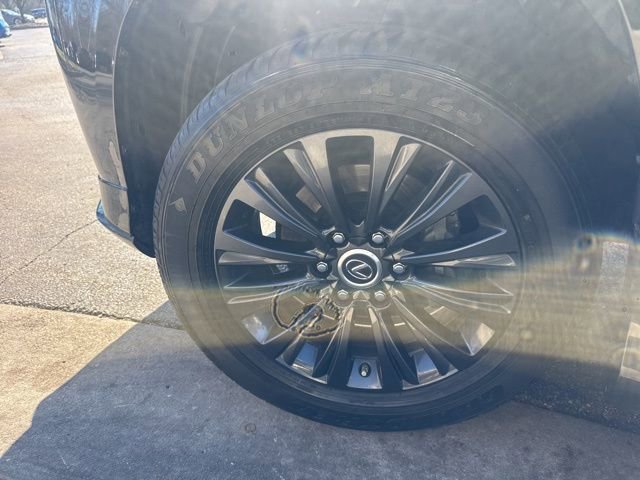 Used 2023 Lexus GX 460 Premium image 11