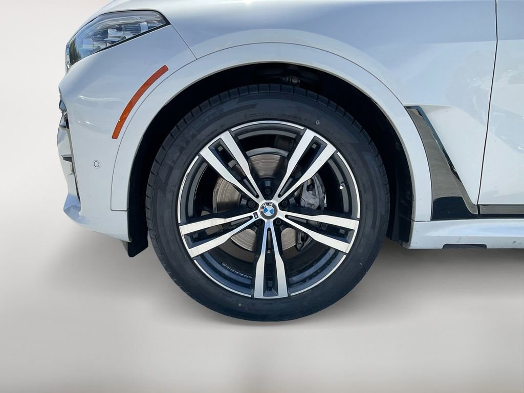 Used 2021 BMW X7 xDrive40i w/ M Sport Package image 38