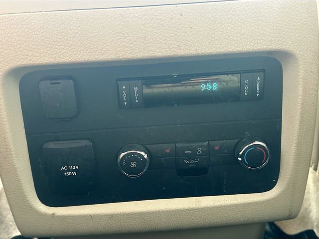 Used 2017 Ford Expedition Limited w/ Equipment Group 301A image 28