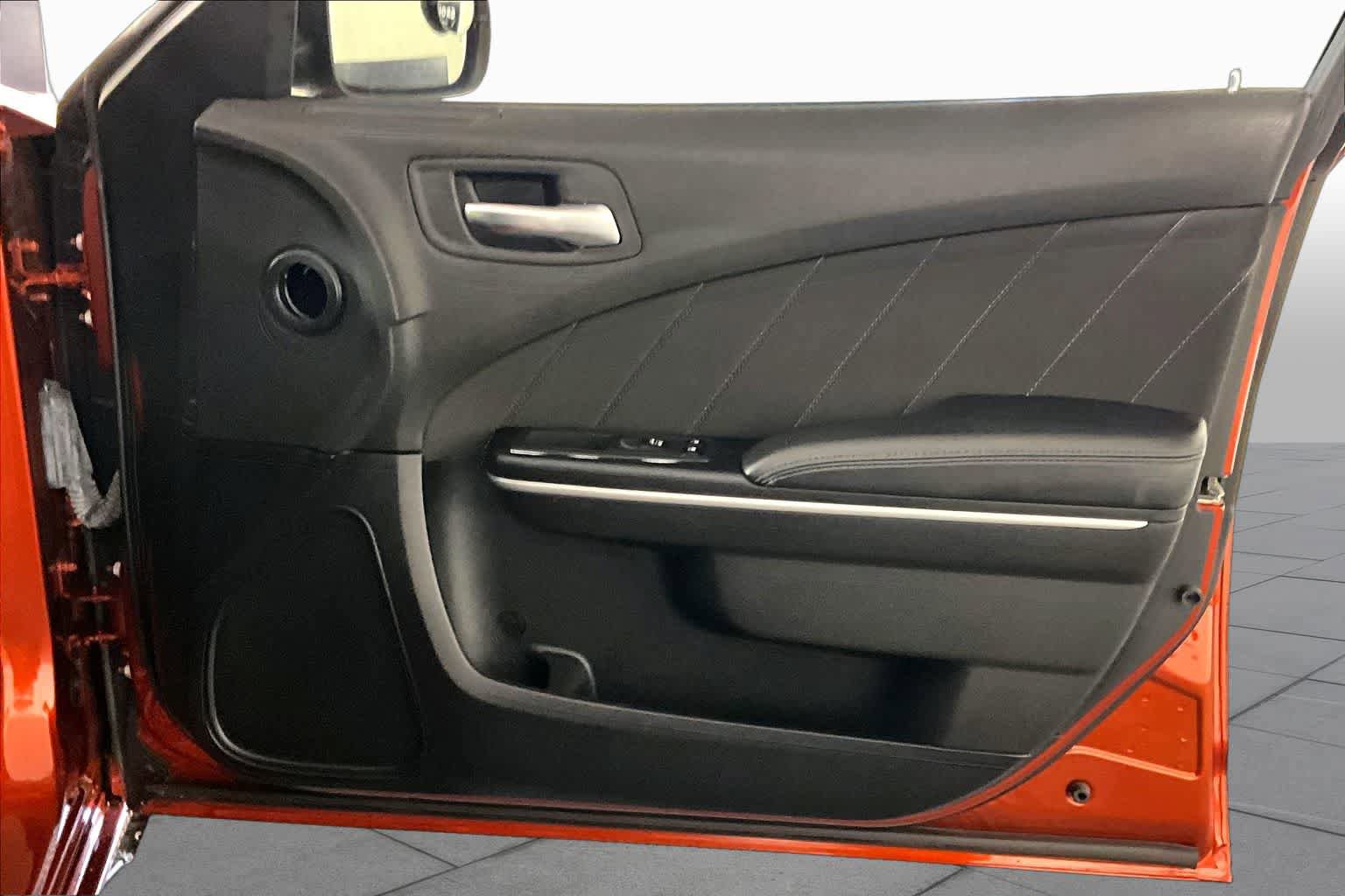 Used 2022 Dodge Charger SXT RWD image 20