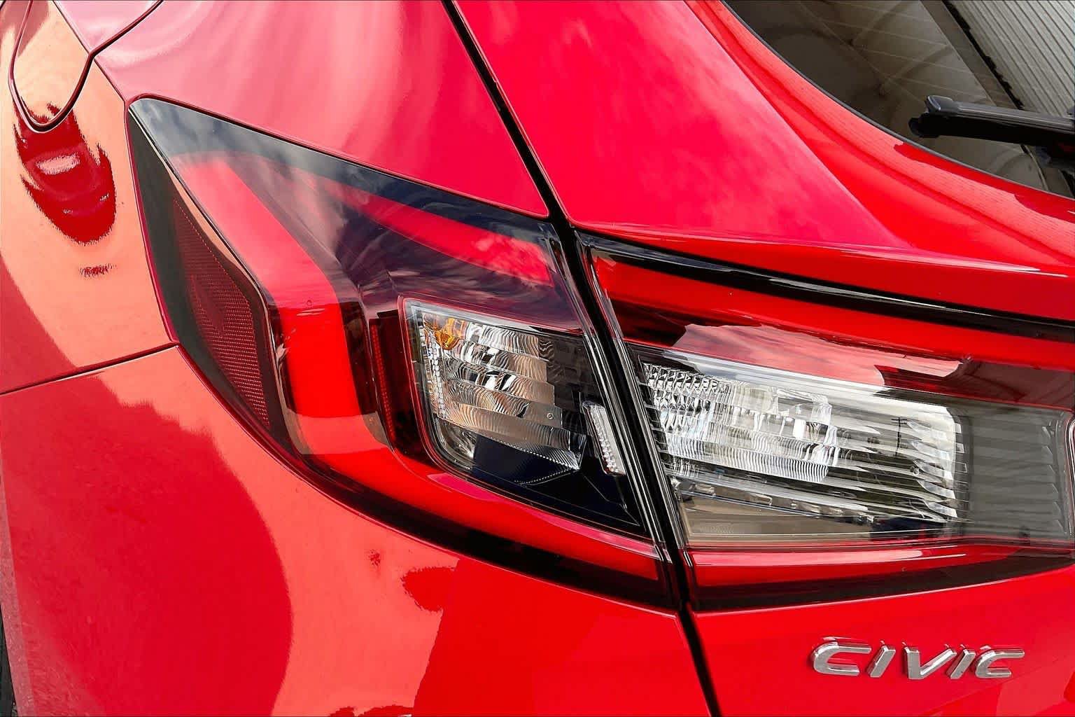 Used 2024 Honda Civic EX-L image 27