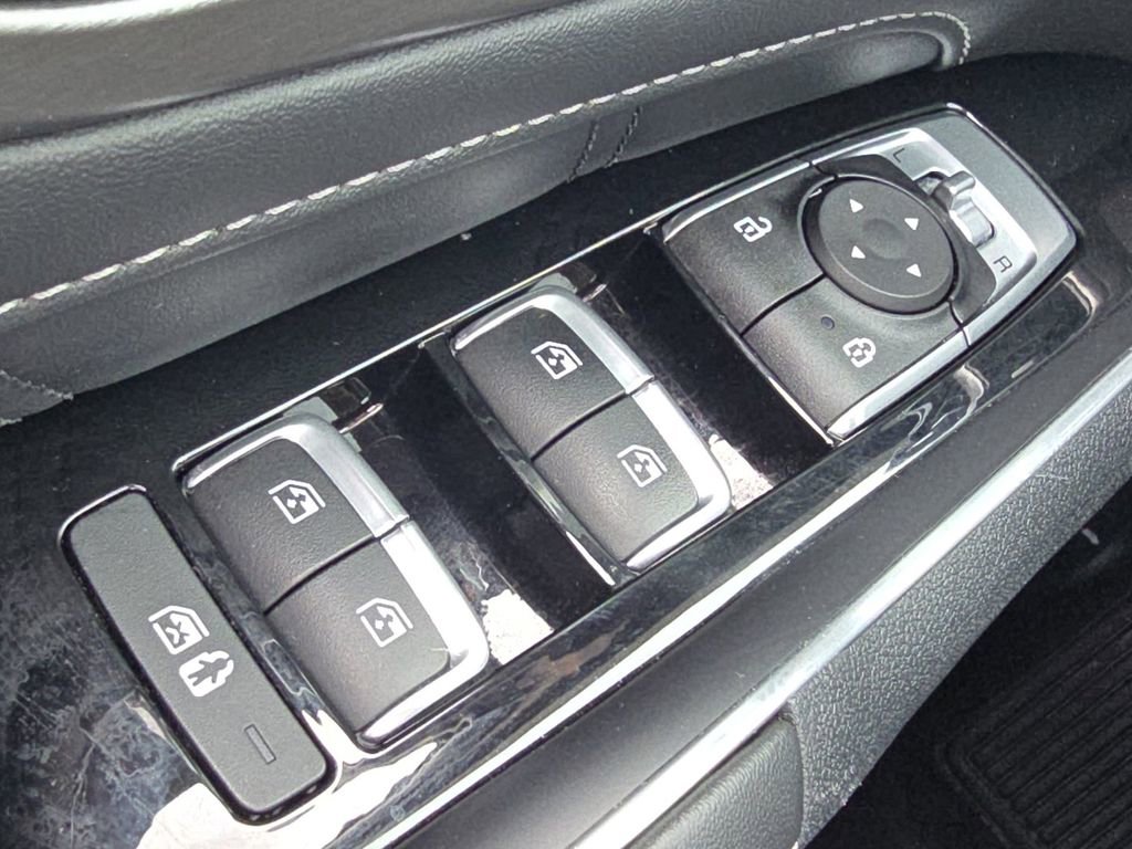 Used 2022 Kia Sorento SX image 26