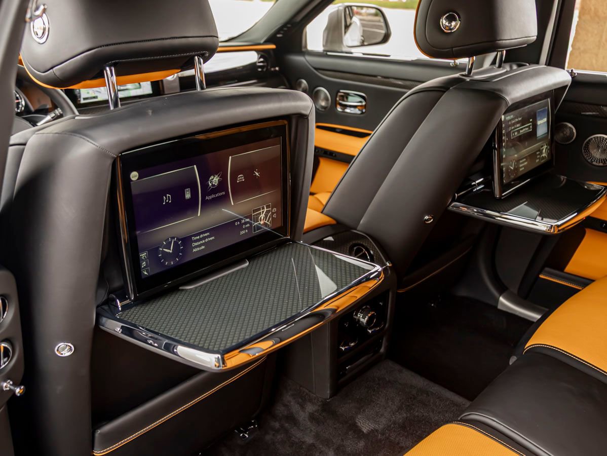 Certified 2023 Rolls-Royce Ghost Black Badge w/ Black Badge Ghost Package image 19