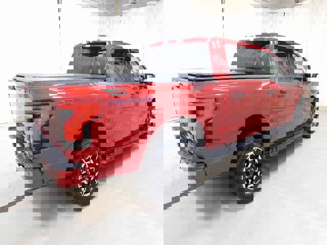 Used 2023 Ford F150 Lightning XLT image 21