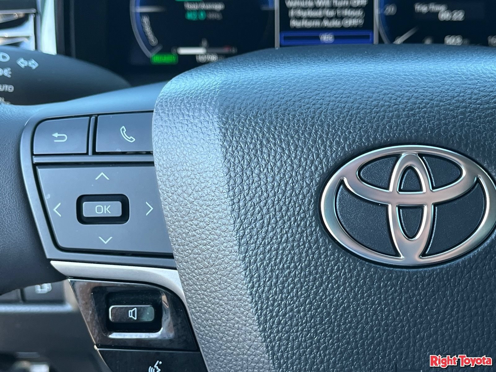 Certified 2025 Toyota Camry XLE w/ Premium Package AWD/4WD image 23