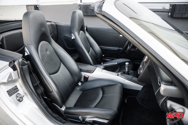 Used 2006 Porsche 911 Carrera 4 AWD/4WD image 64