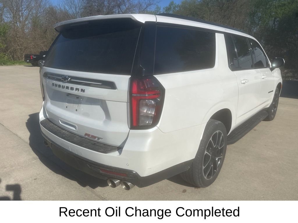 Certified 2022 Chevrolet Suburban RST w/ Sport Performance Package image 8