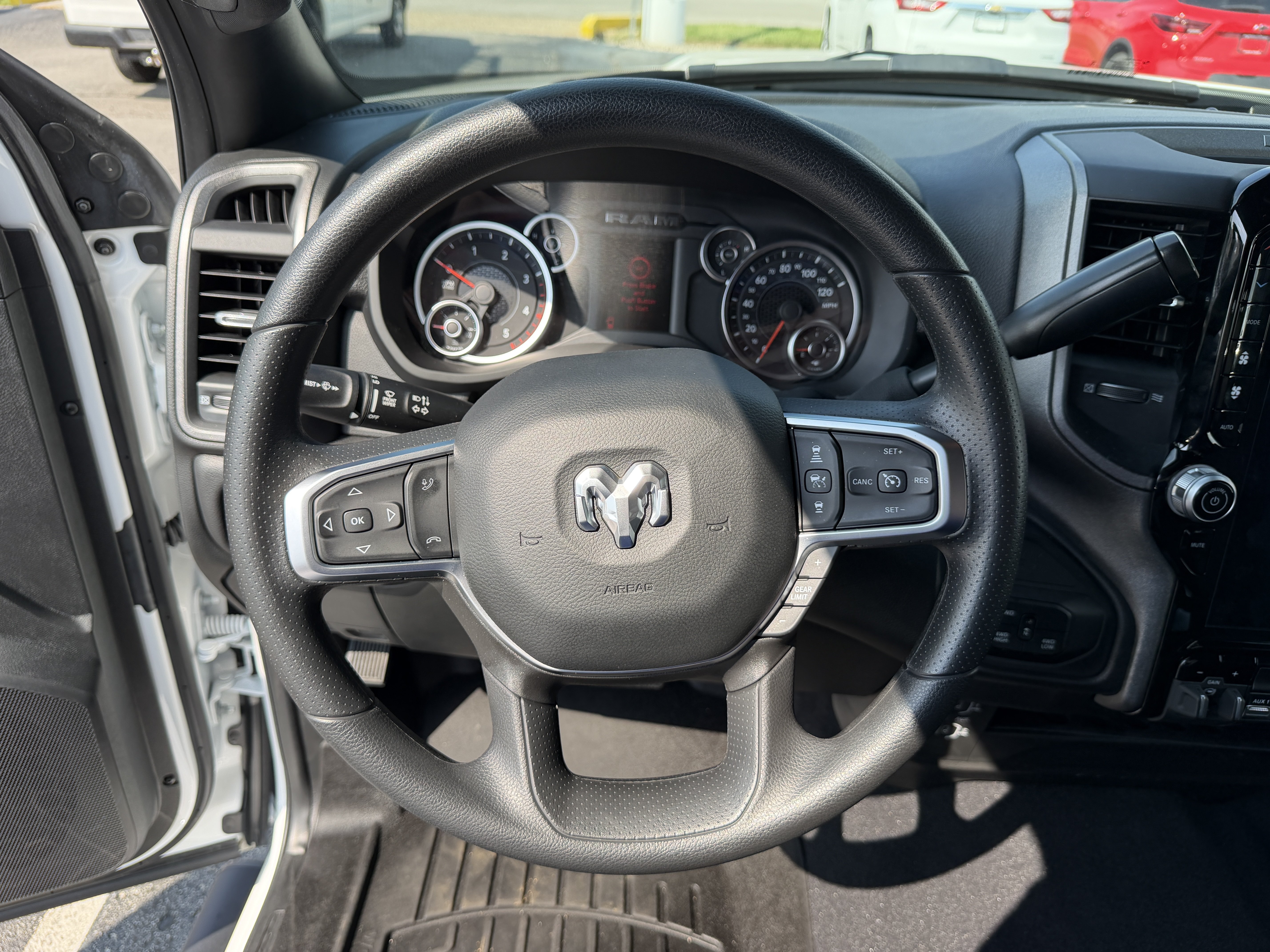 Used 2025 RAM 2500 Tradesman AWD/4WD image 16