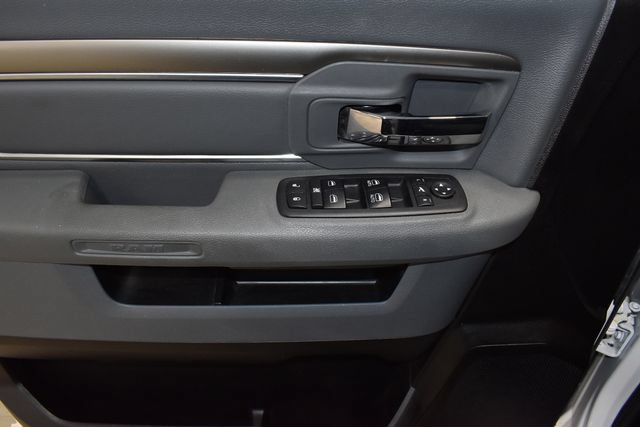 Used 2019 RAM 1500 Big Horn AWD/4WD image 17