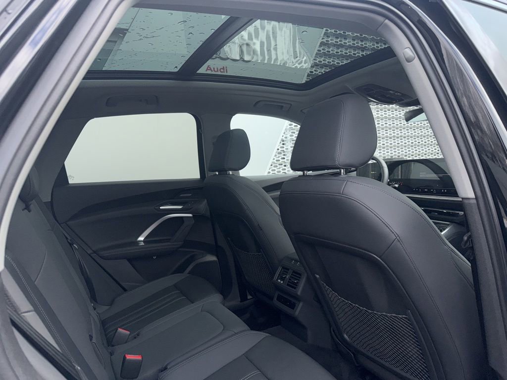 Certified 2025 Audi Q5 2.0T Premium Plus w/ Premium Plus image 13