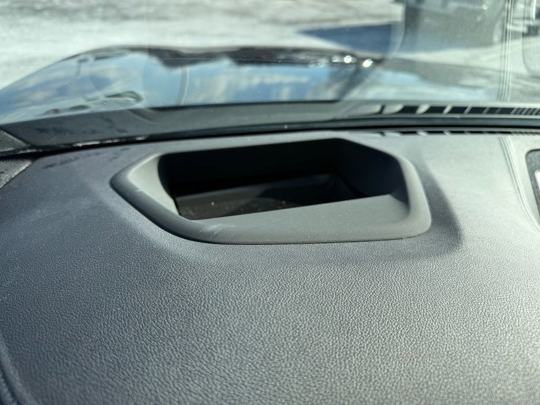 Used 2017 BMW 540i xDrive image 17