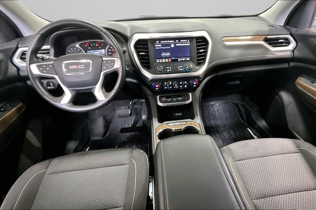 Used 2023 GMC Acadia SLE w/ LPO, Floor Liner Package FWD image 7