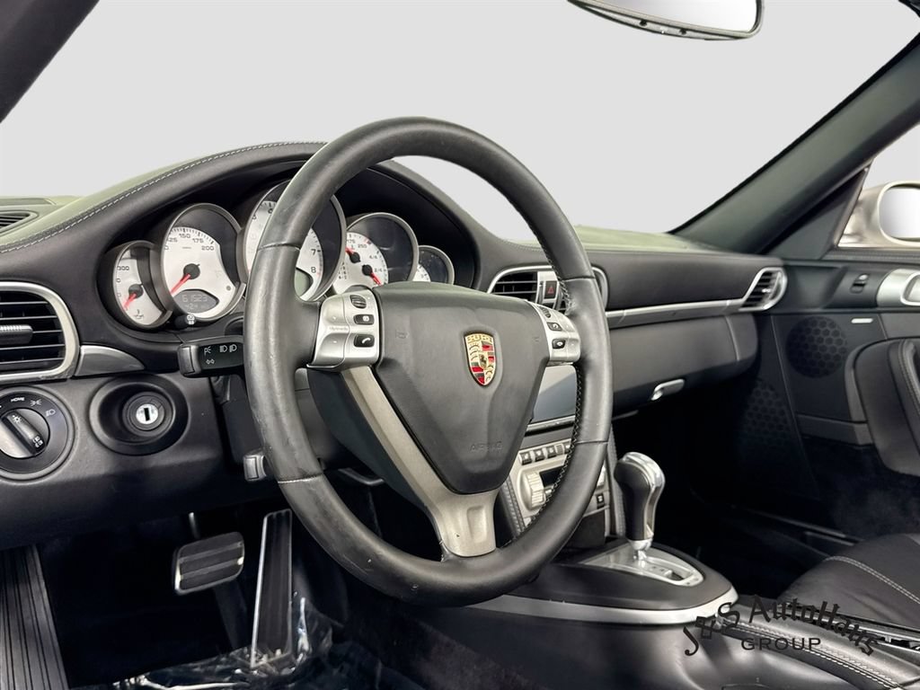 Used 2005 Porsche 911 Carrera S RWD image 9