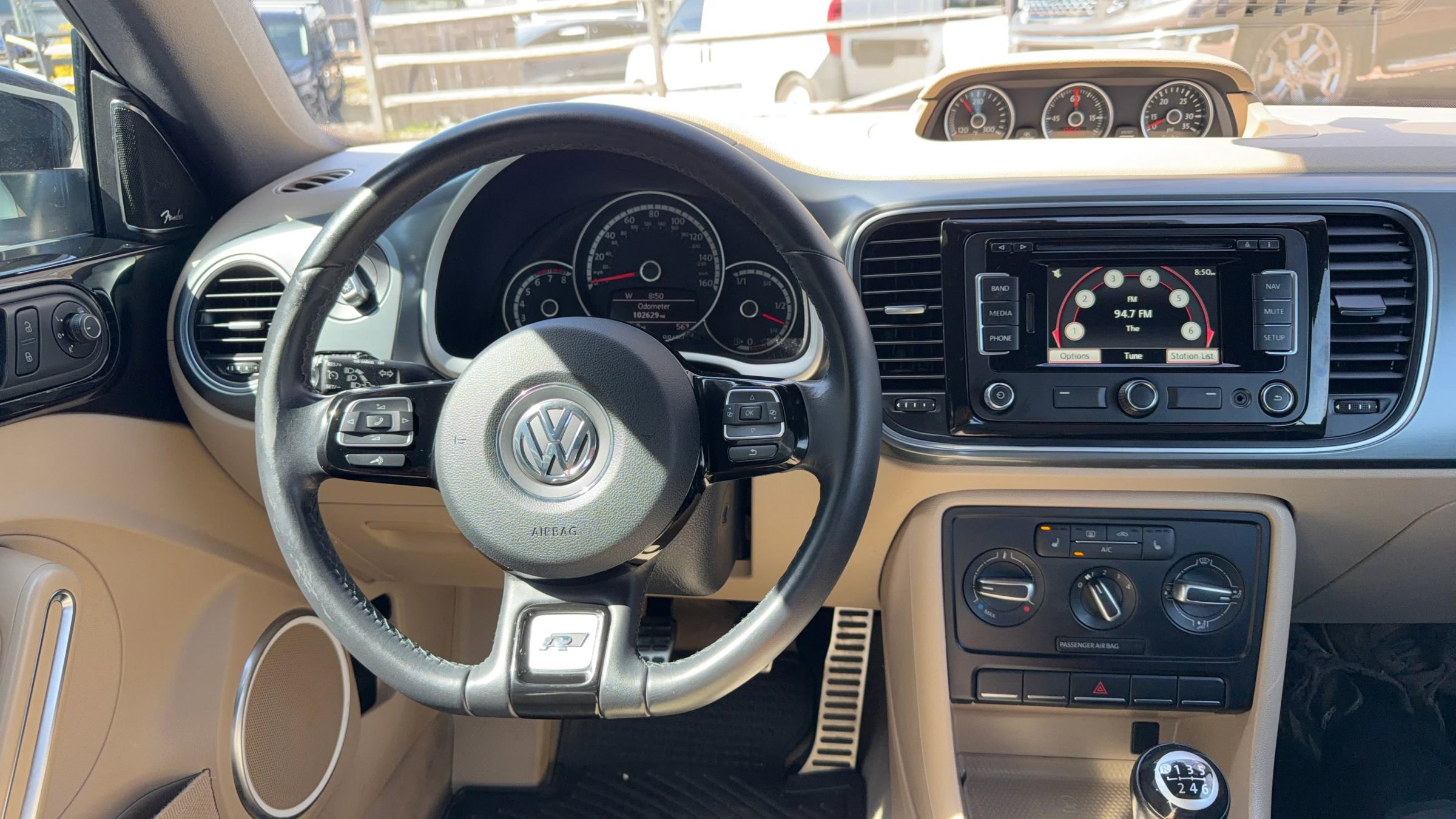 Used 2015 Volkswagen Beetle R-Line image 36