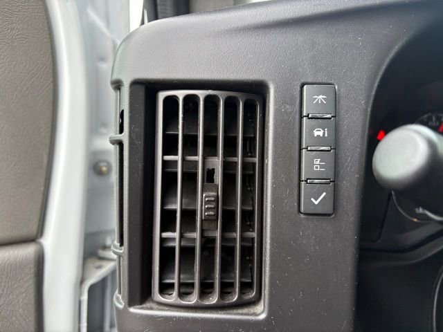 Used 2024 GMC Savana 2500 w/ Driver Convenience Package image 32