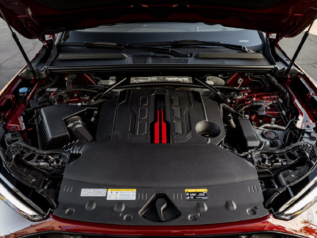 New 2026 Audi SQ5 Prestige AWD/4WD image 40