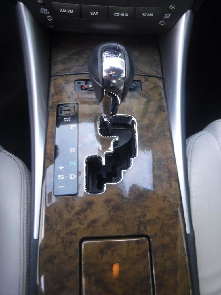 Used 2011 Lexus IS 250 w/ Premium Pkg Value Edition RWD image 33