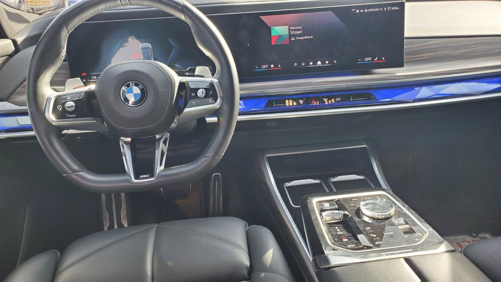 Used 2024 BMW 740i xDrive w/ Premium Package AWD/4WD image 7