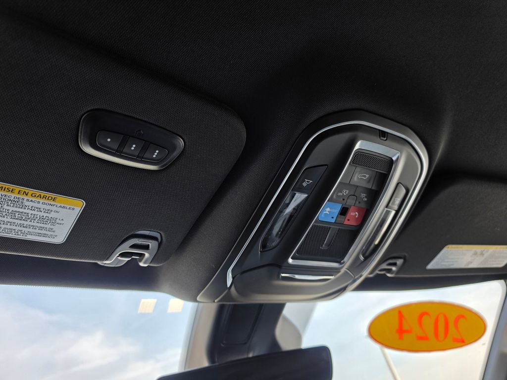 Used 2024 Jeep Wagoneer L Series II image 28