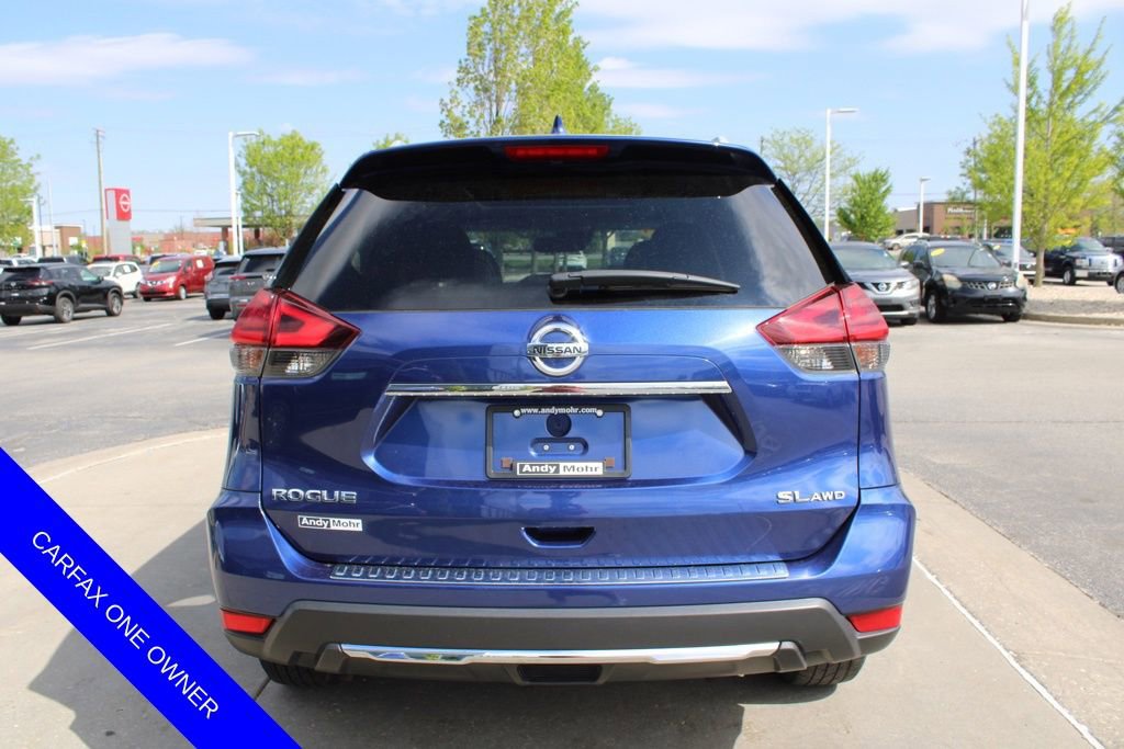 Used 2017 Nissan Rogue SL w/ SL Premium Package AWD/4WD image 8