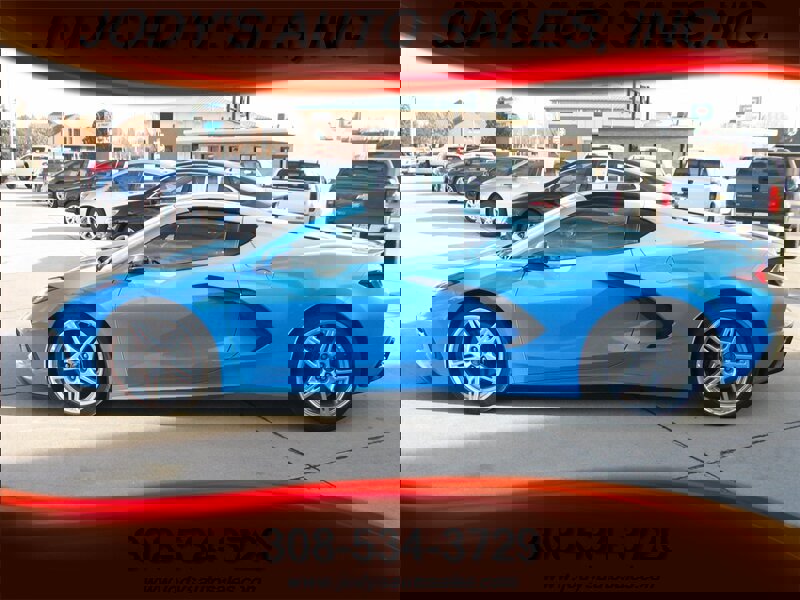 Used 2022 Chevrolet Corvette Stingray Coupe w/ Engine Appearance Package image 35