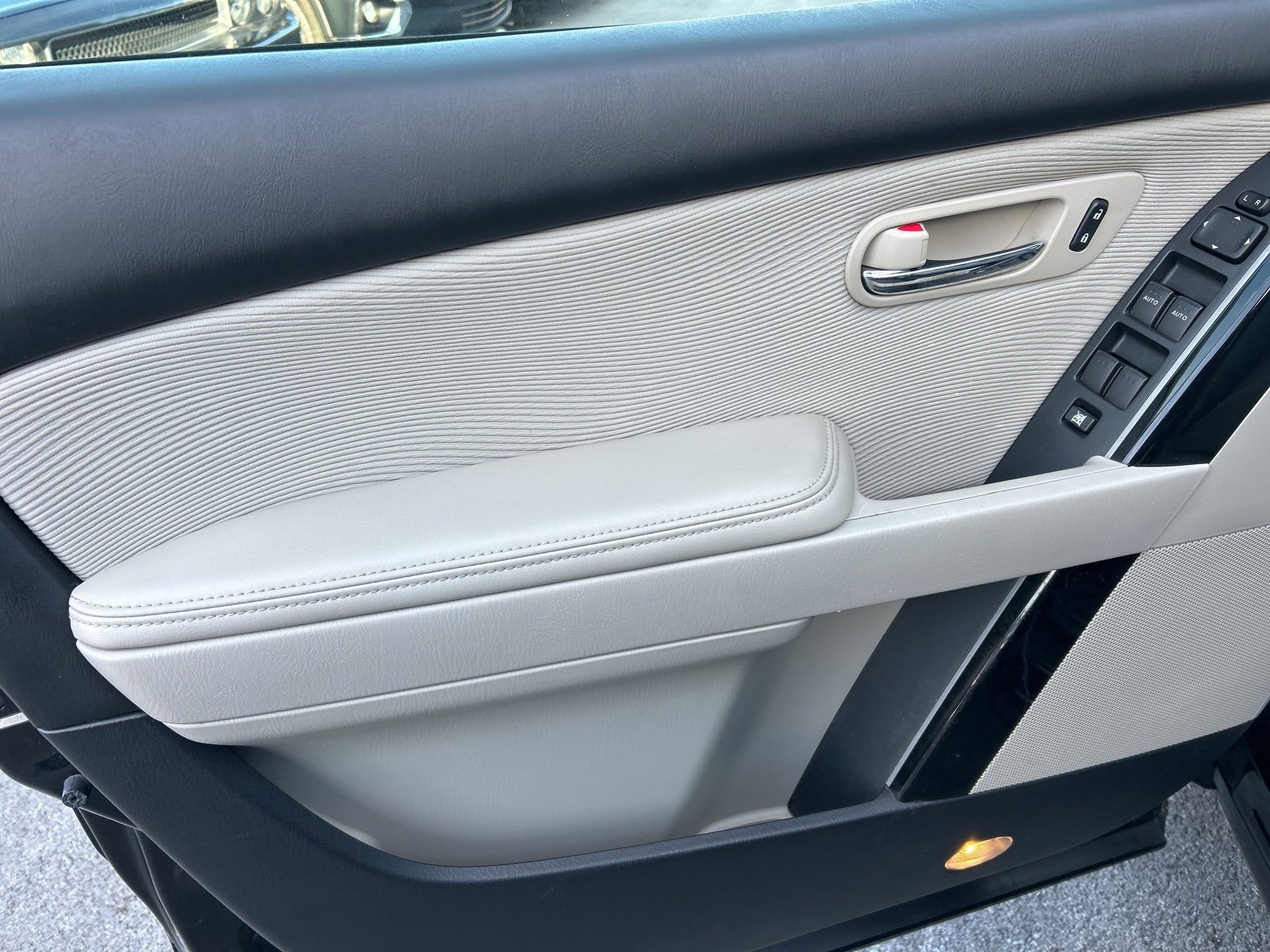 Used 2011 MAZDA CX-9 Sport image 19