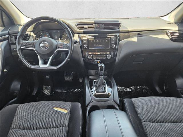 Used 2019 Nissan Rogue Sport SV w/ All-Weather Package AWD/4WD image 17