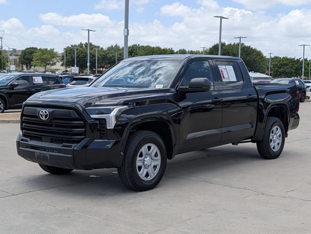 Used 2025 Toyota Tundra SR AWD/4WD image 9