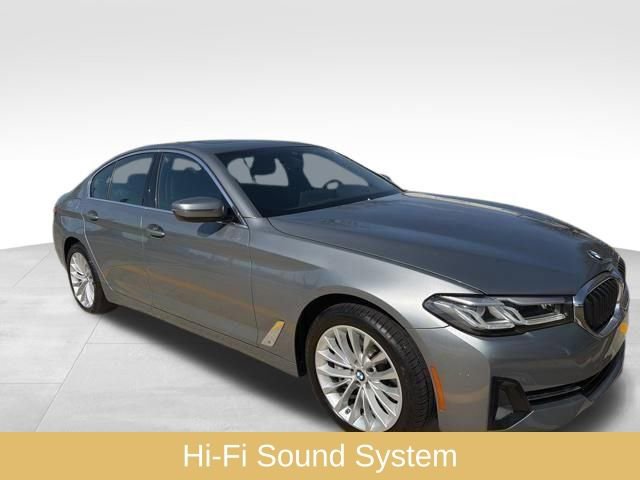 Used 2023 BMW 530i w/ Premium Package image 4
