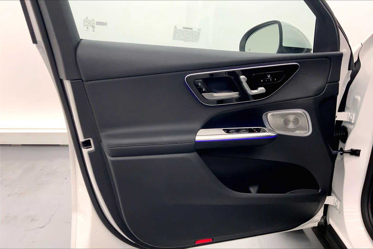 Used 2026 Mercedes-Benz GLC 300 image 19