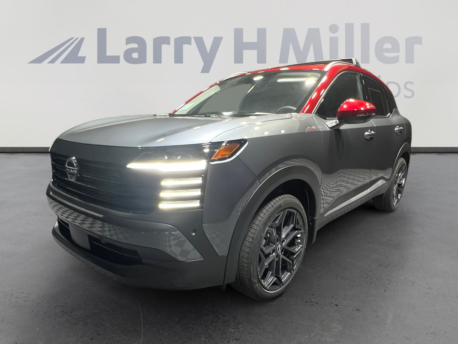 New 2026 Nissan Kicks SR w/ SR Premium Package