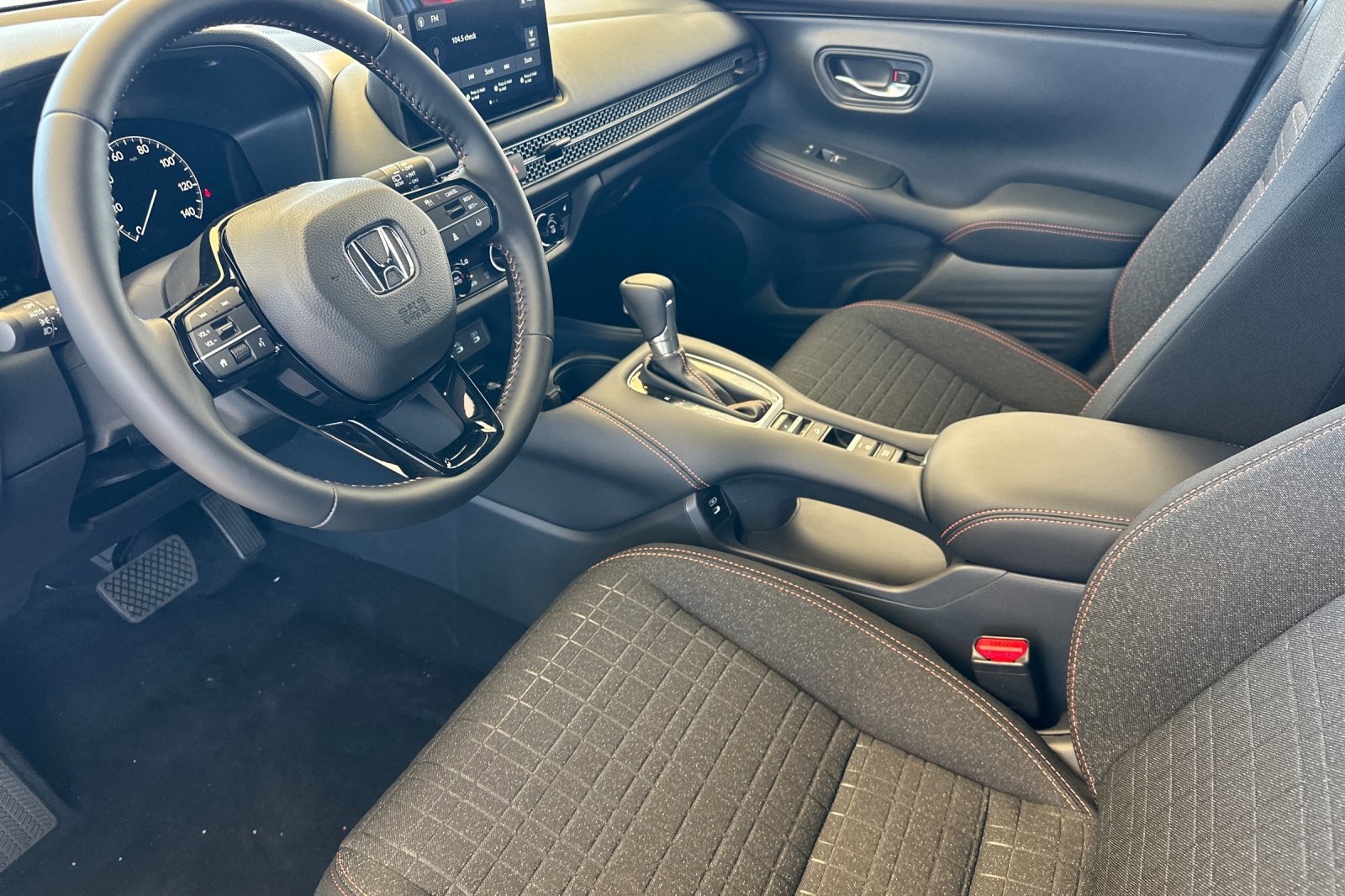 New 2027 Honda HR-V Sport image 10