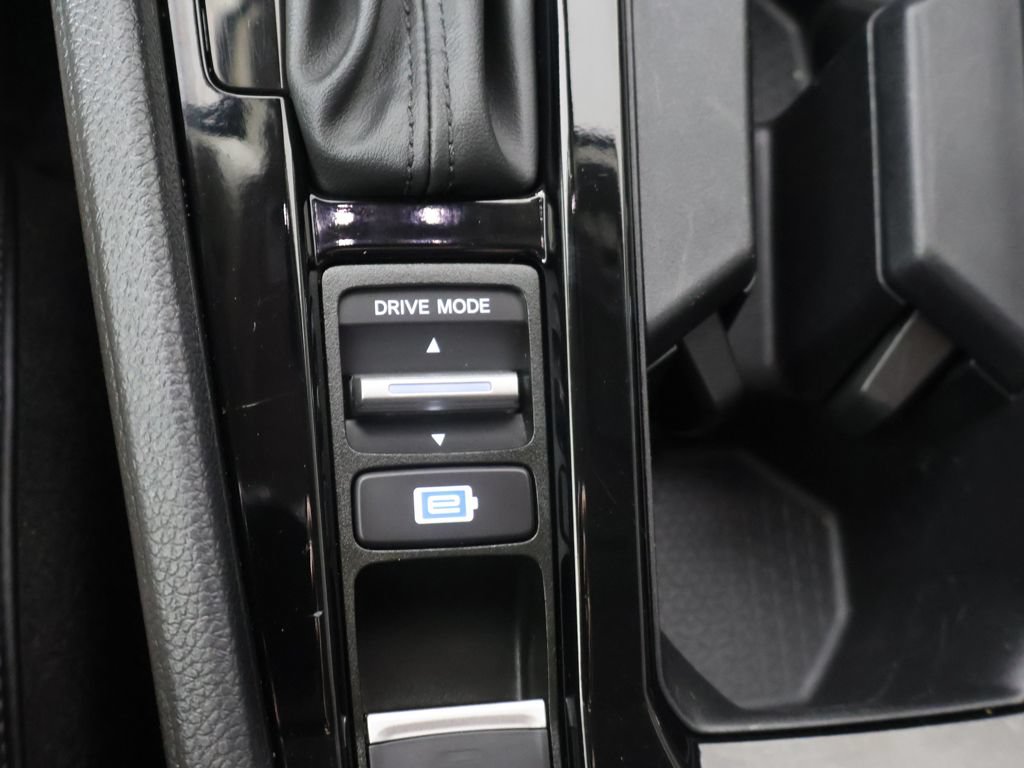 Used 2025 Honda Accord EX-L image 48