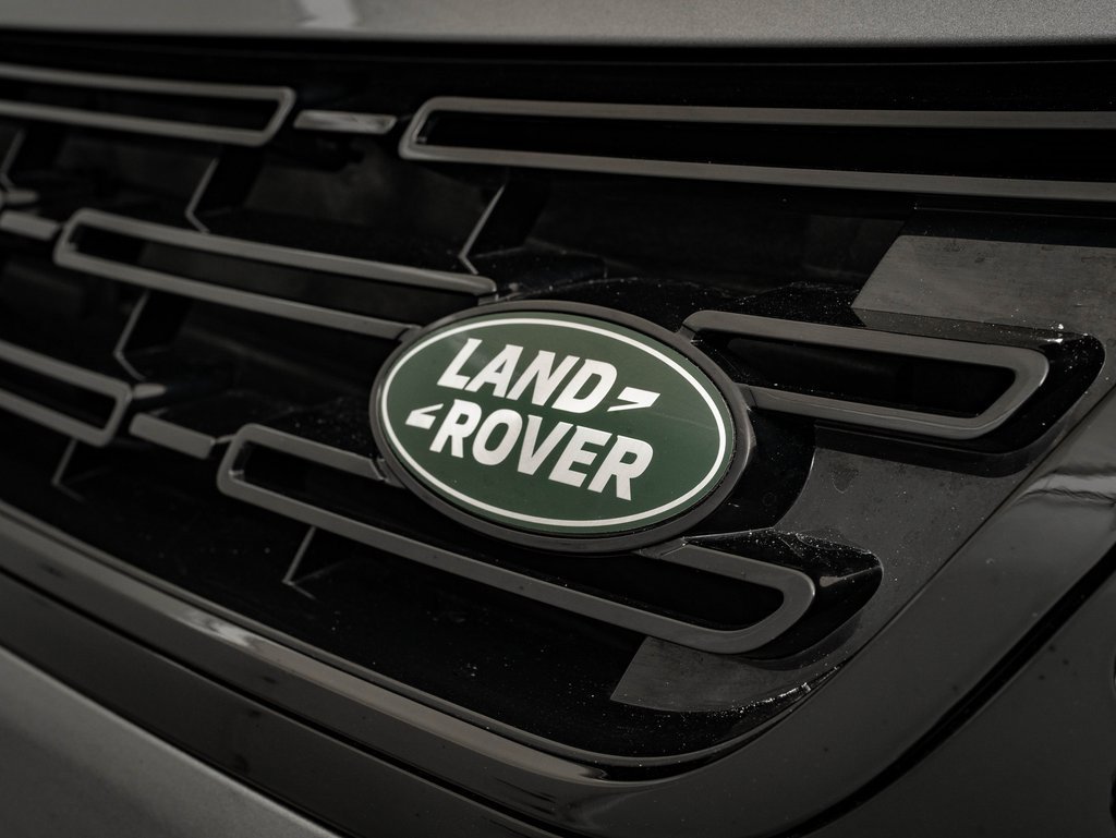 Used 2024 Land Rover Range Rover Evoque S image 3