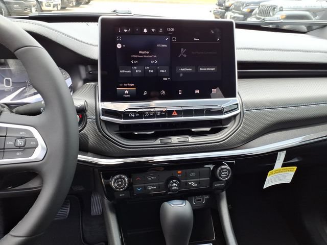 New 2026 Jeep Compass Latitude AWD/4WD image 13