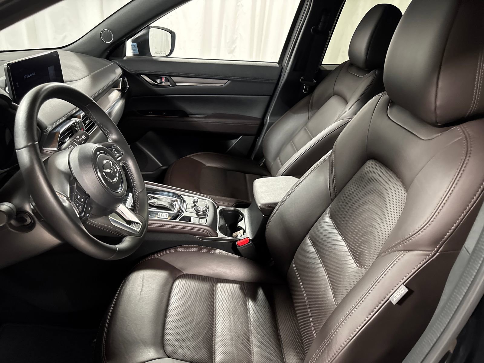 Used 2023 MAZDA CX-5 Signature AWD/4WD image 3