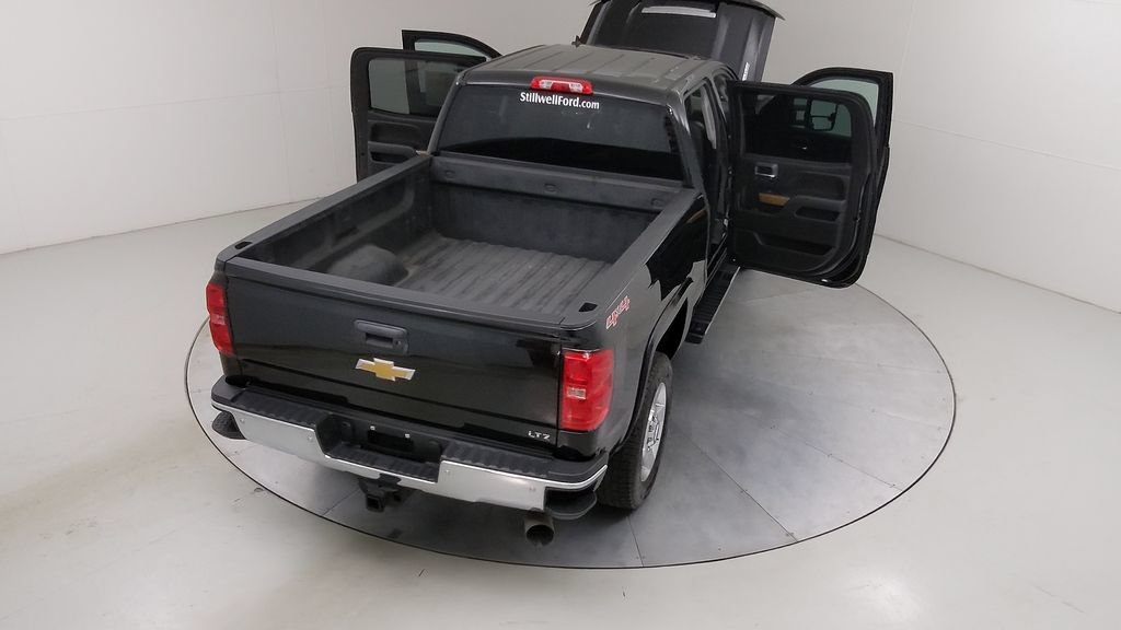 Used 2018 Chevrolet Silverado 2500 LTZ w/ Duramax Plus Package AWD/4WD image 51