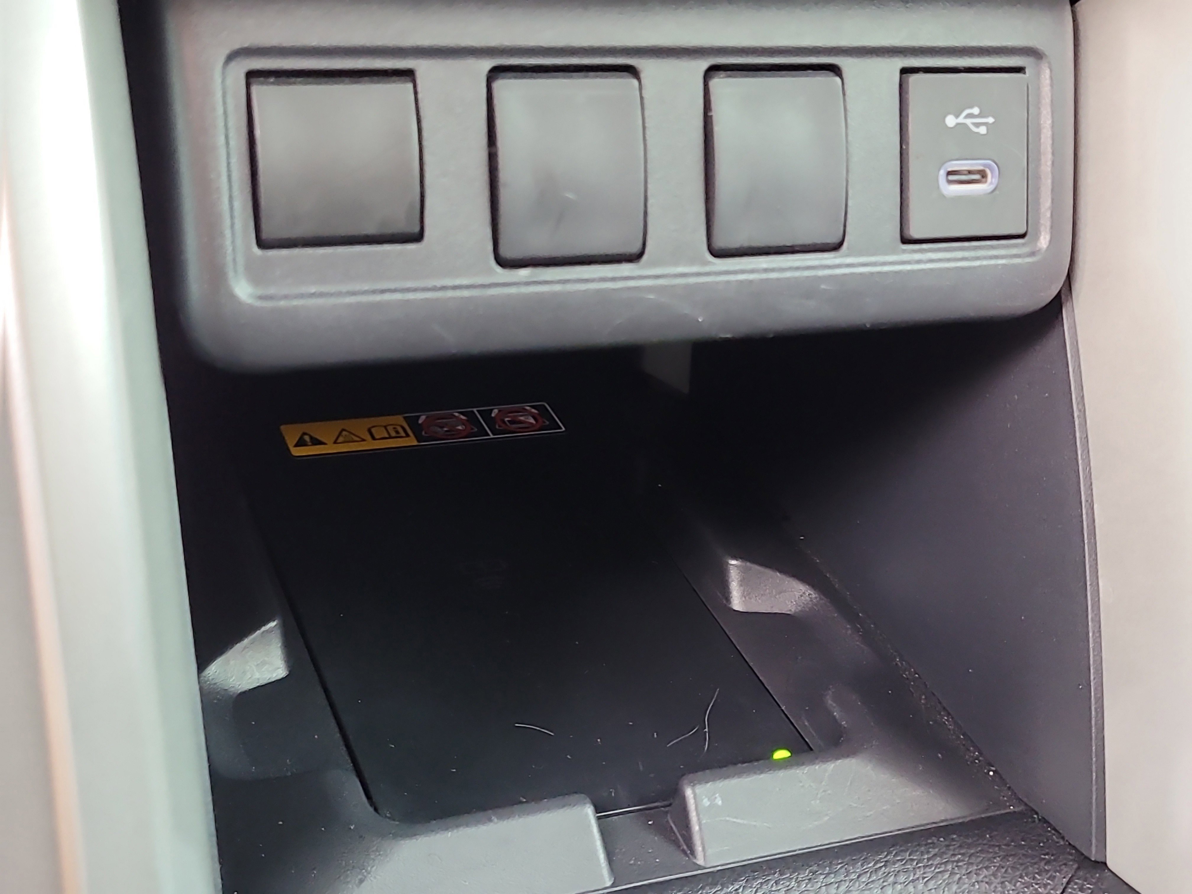 Certified 2024 Toyota Corolla Cross LE image 24