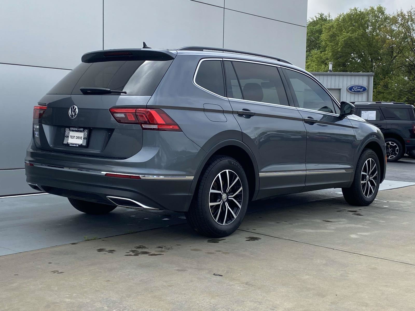 Used 2021 Volkswagen Tiguan S FWD image 4