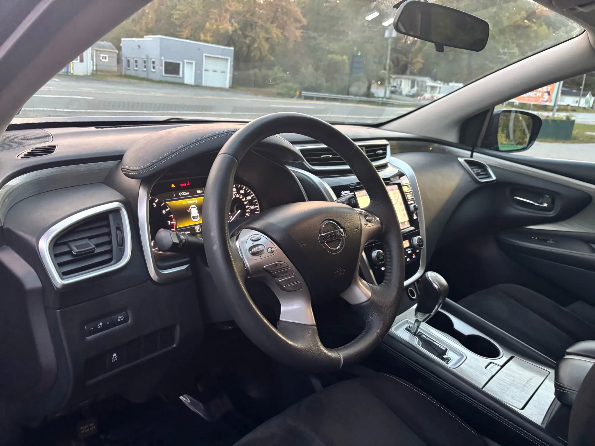 Used 2016 Nissan Murano SV image 23