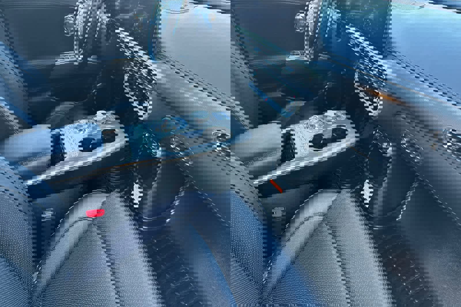 Used 2023 Genesis GV60 Advanced image 17