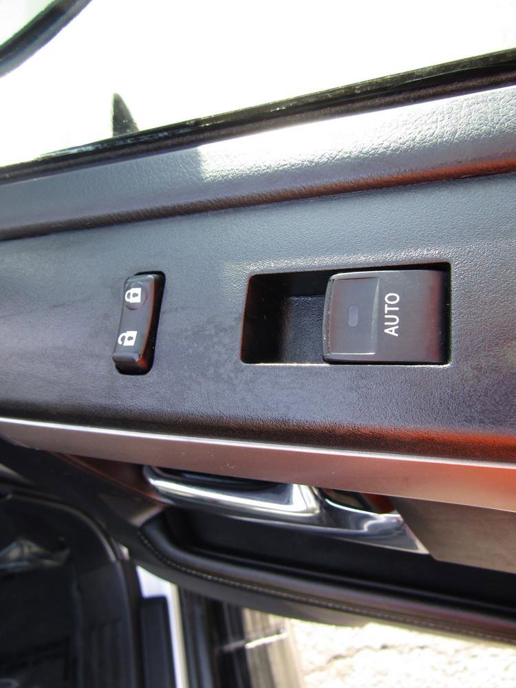 Used 2015 Toyota 4Runner SR5 image 29