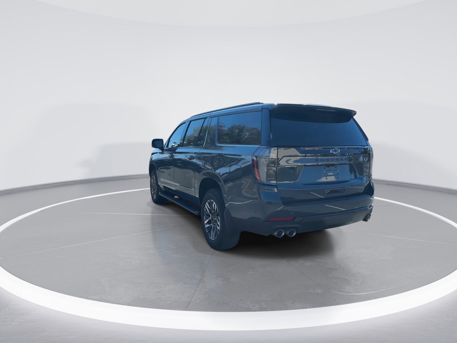 Certified 2025 Chevrolet Suburban Z71 w/ Comfort Package image 7