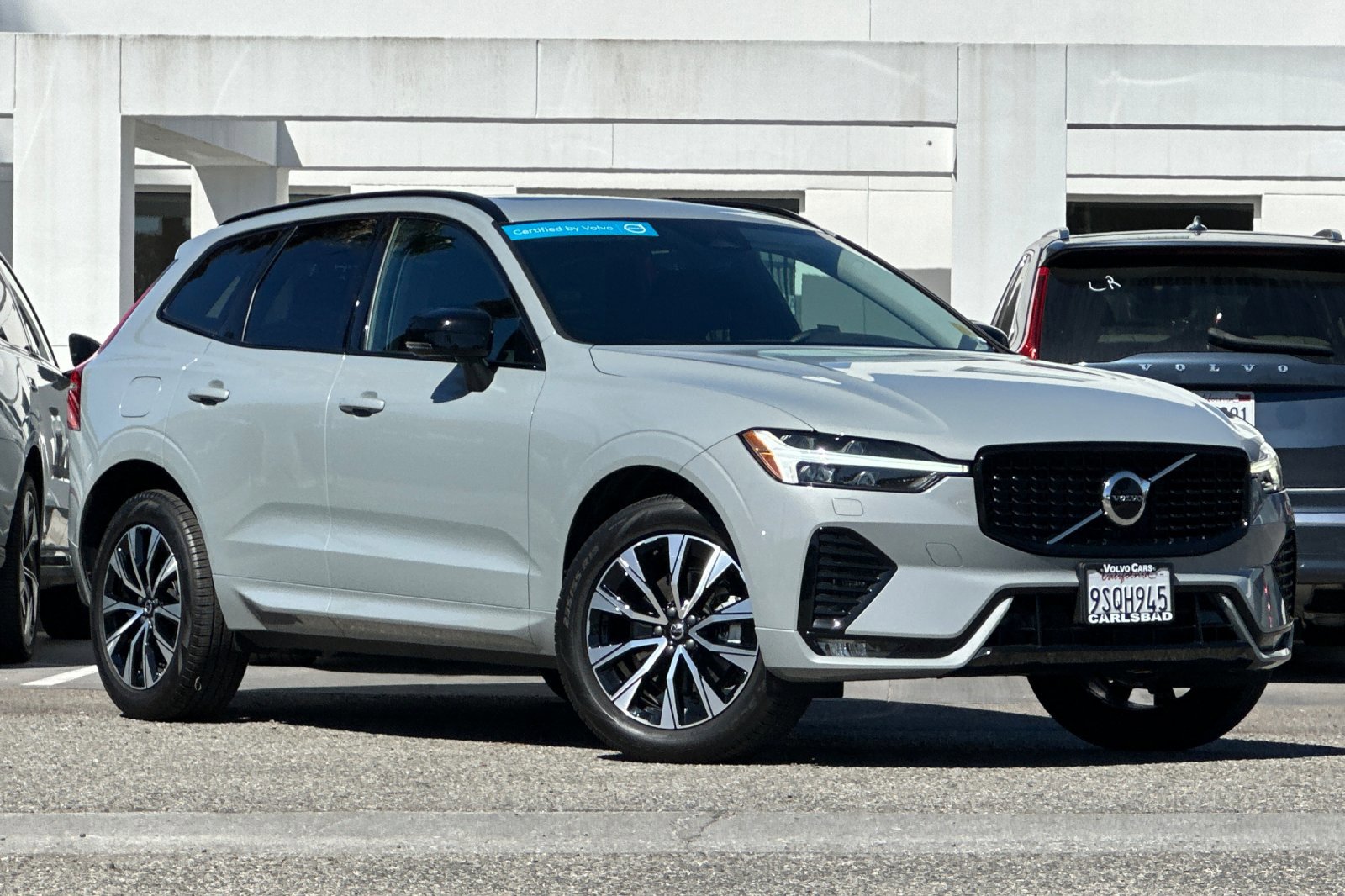 Certified 2025 Volvo XC60 B5 Core w/ Protection Package Premier image 2