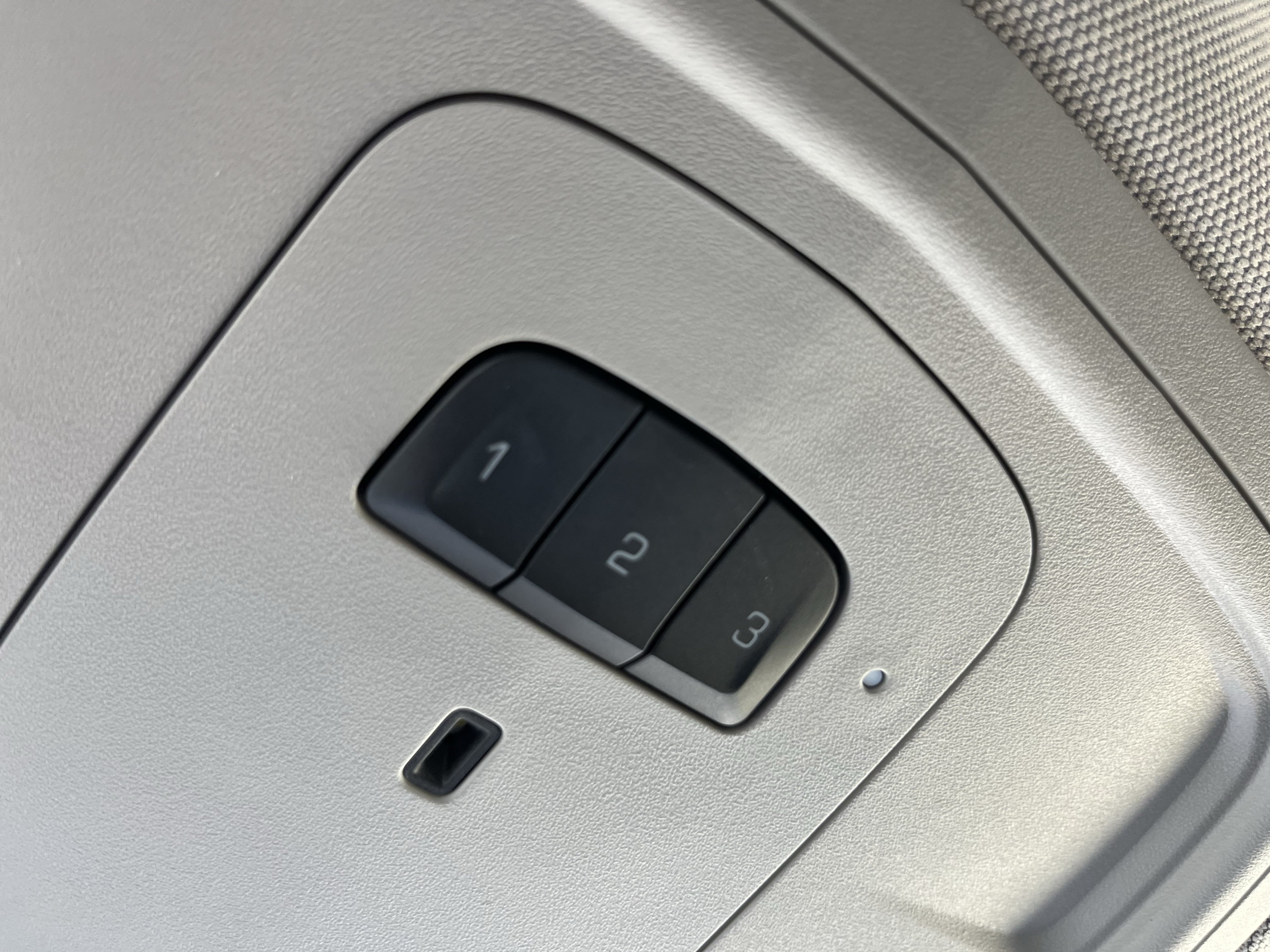 Used 2016 Cadillac XTS Luxury w/ Driver Awareness Package FWD image 36