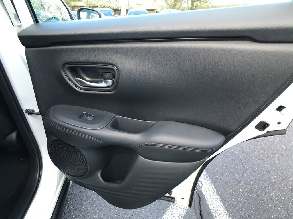 Certified 2023 Honda HR-V LX image 29