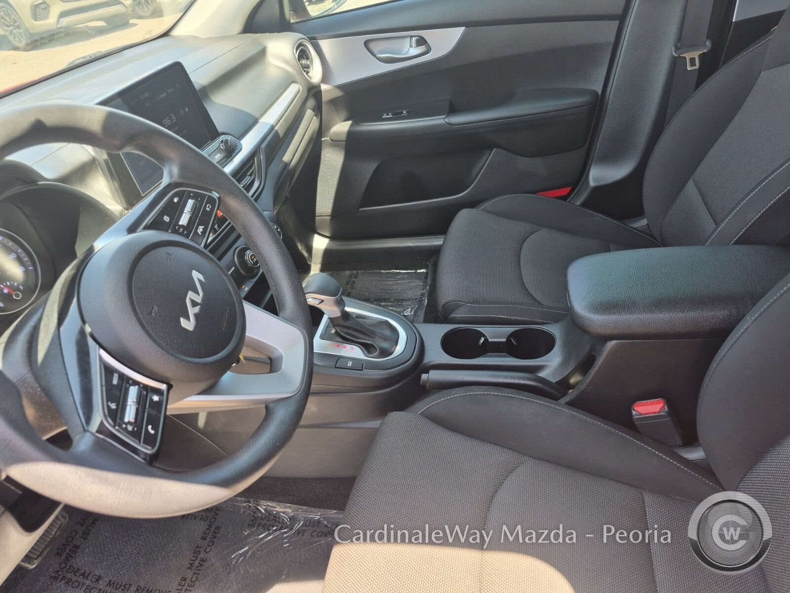 Used 2022 Kia Forte LXS FWD image 13