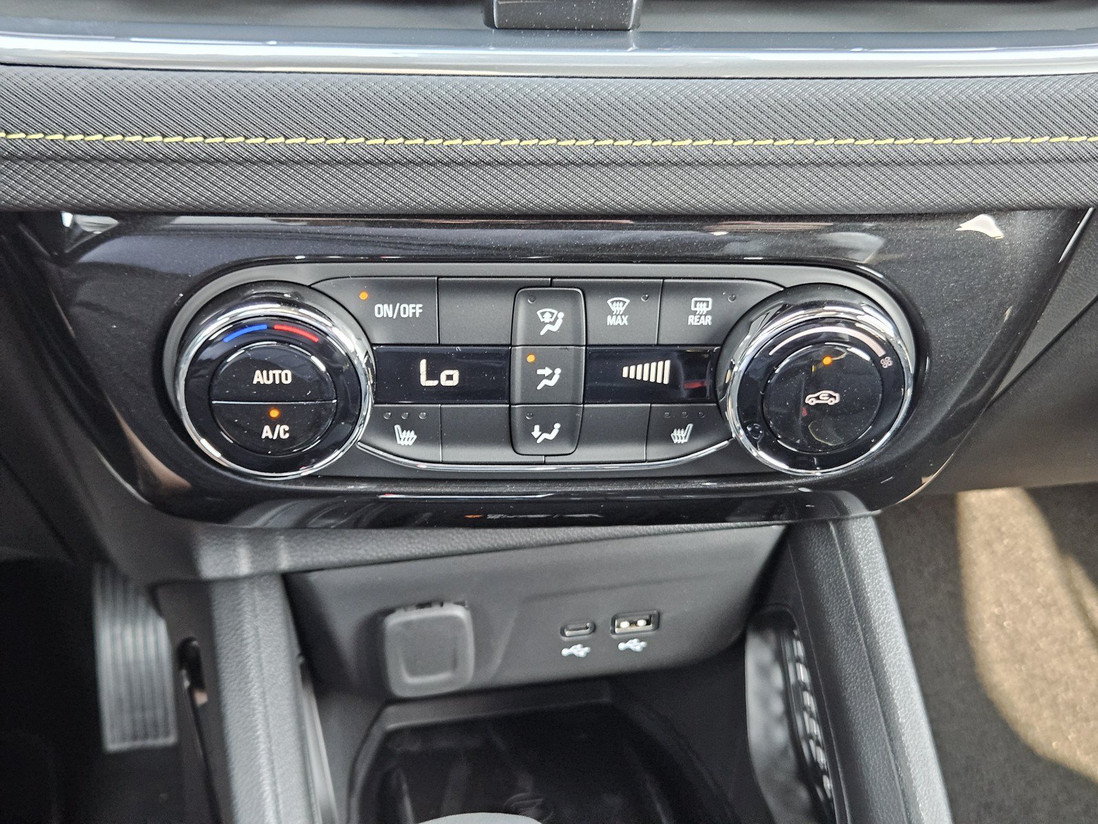 New 2026 Chevrolet TrailBlazer ACTIV w/ Convenience Package FWD image 14