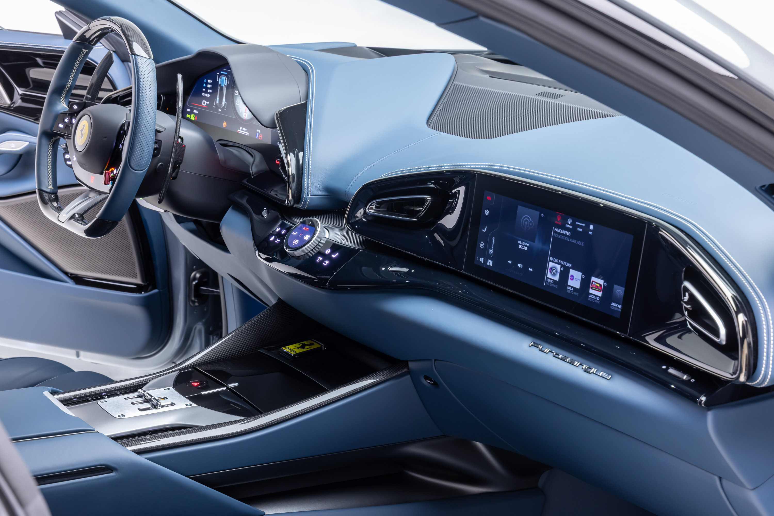 Certified 2025 Ferrari Purosangue AWD/4WD image 41