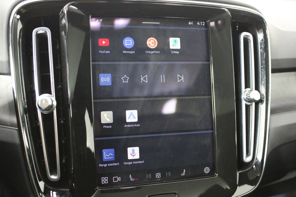 Used 2023 Volvo C40 P8 Recharge Plus image 34